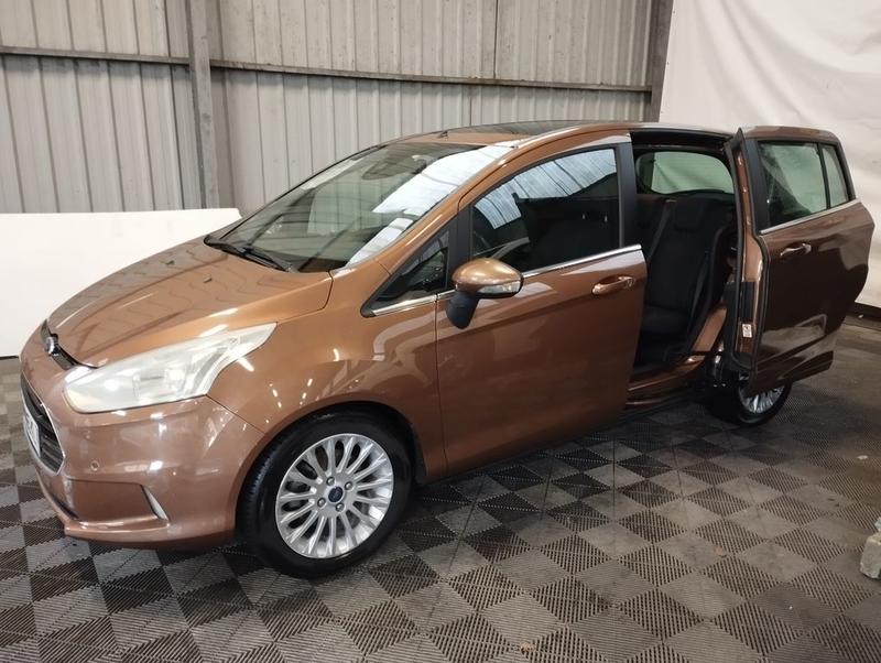 Ford B-Max 1.0 Ecoboost 120 Titanium 5p