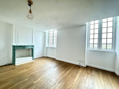 Appartement - 70 m² - 2 pièces