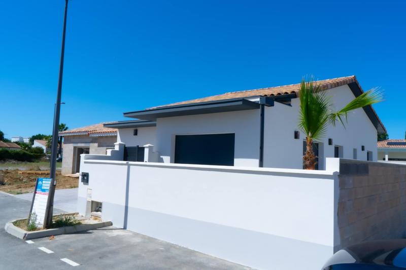 Maison - 95 m² - 4 pièces