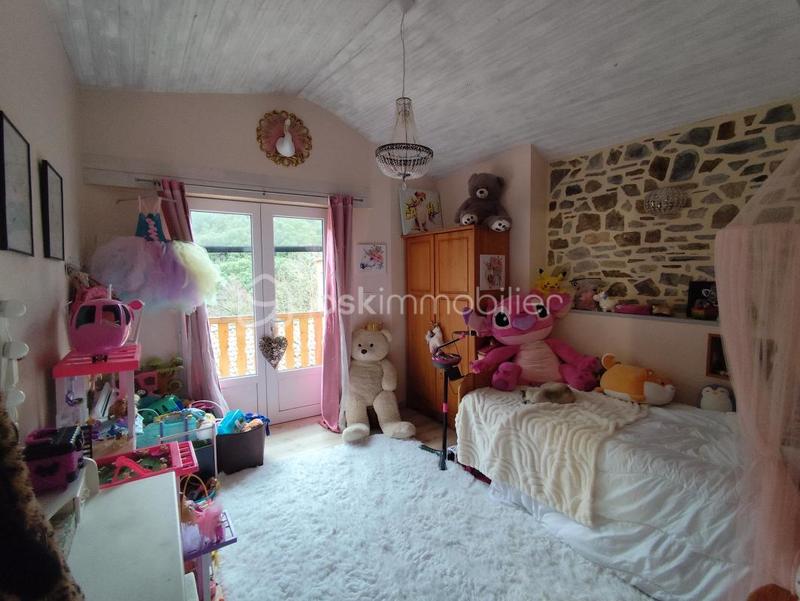 Maison en pierre - 110 m² - 5 pièces