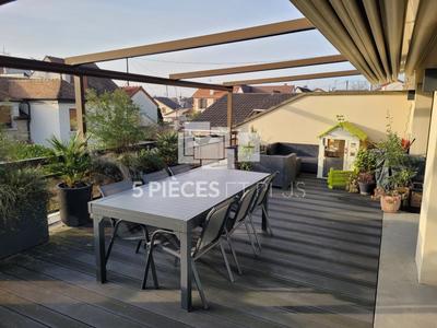Maison - 112 m² - 5 pièces