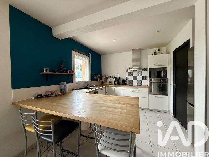 Maison - 169 m² - 8 pièces