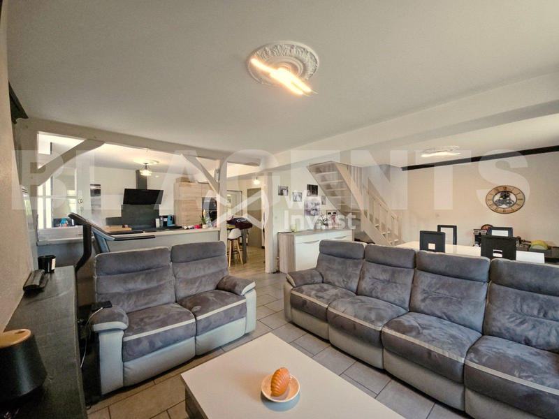 Maison - 160 m² - 5 pièces