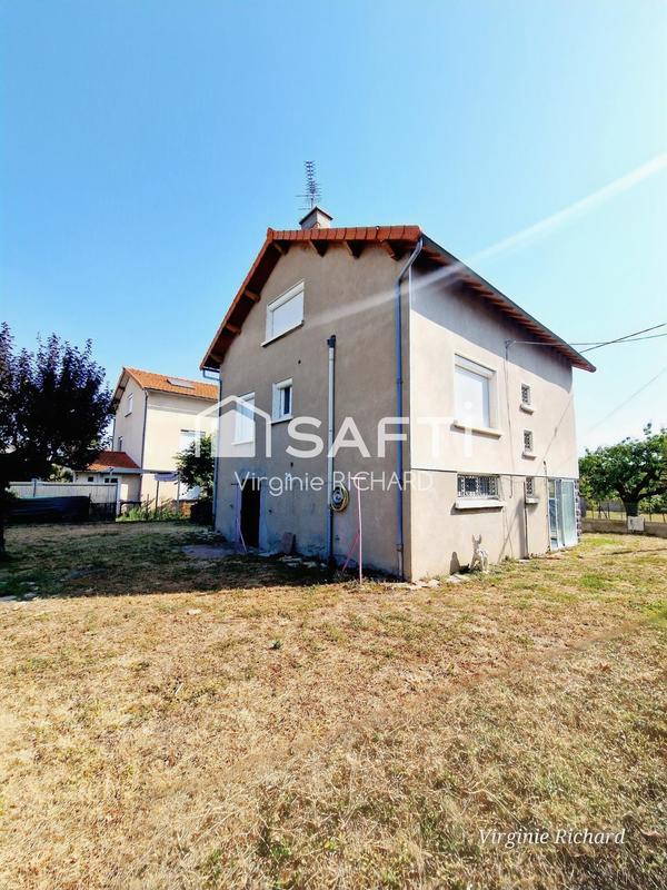 Maison - 141 m² - 5 pièces