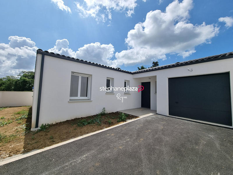 Maison - 105 m² - 4 pièces