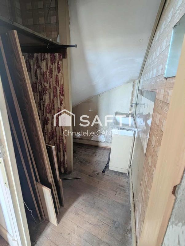 Maison - 80 m² - 5 pièces