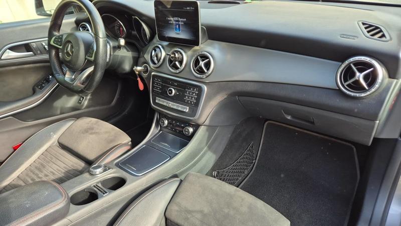 Mercedes Classe Cla 220 d 177 4Matic 7g-Dct Fascination - Entretien constructeur Toit ouvrant