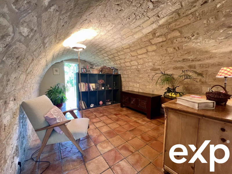 Maison - 148 m² - 9 pièces