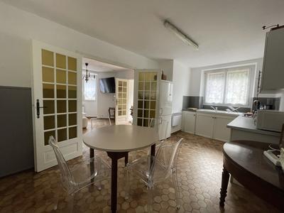 Maison - 81 m² - 4 pièces