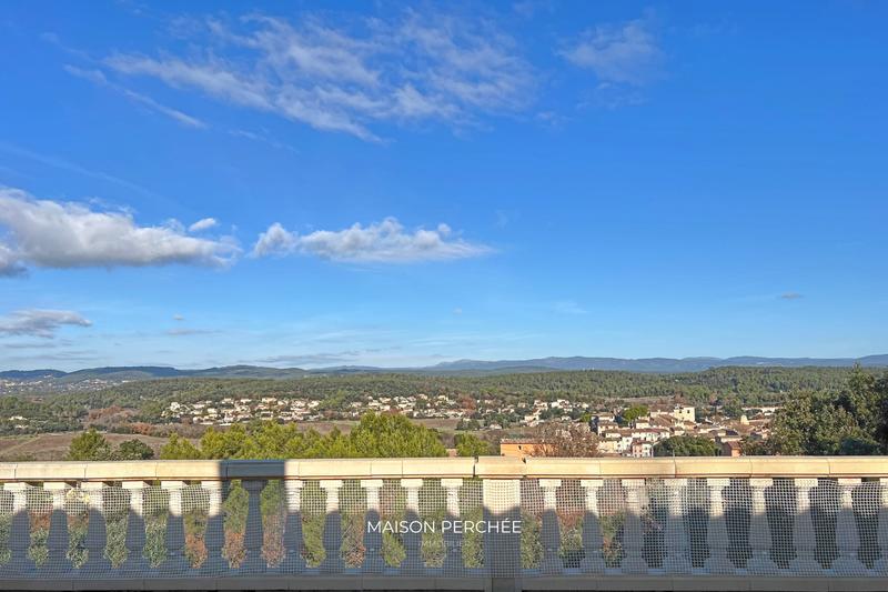 Villa - 196 m² - 7 pièces