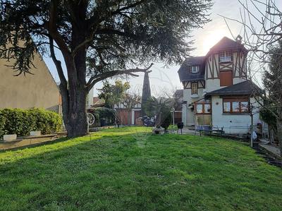 Maison - 124 m² - 6 pièces