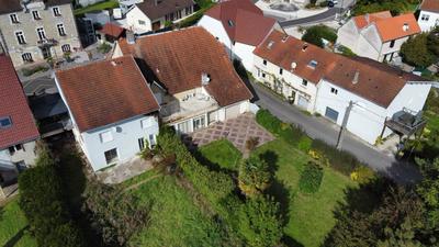 Maison - 448 m² - 9 pièces