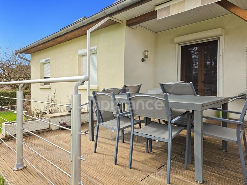 Maison - 168 m² - 6 pièces