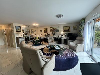 Appartement - 87 m² - 3 pièces