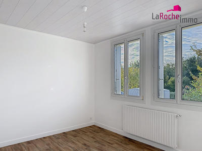 Maison - 136 m² - 6 pièces