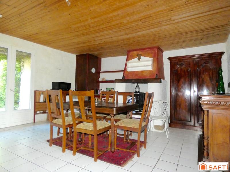 Maison - 180 m² - 6 pièces