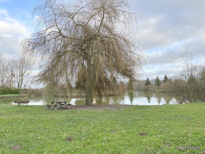 Terrain de loisirs - 25 730 m²