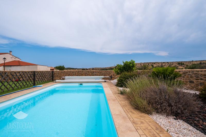 Maison - 112 m² - 4 pièces