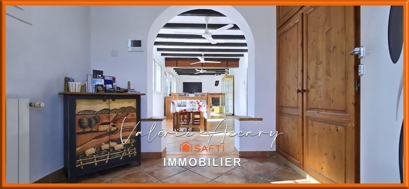 Maison - 102 m² - 4 pièces