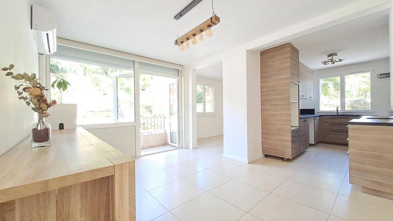 Appartement - 68 m² - 4 pièces