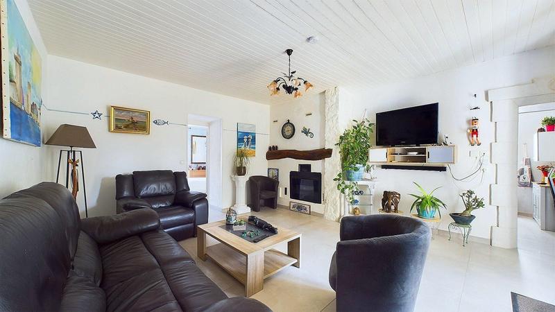 Maison - 140 m² - 7 pièces