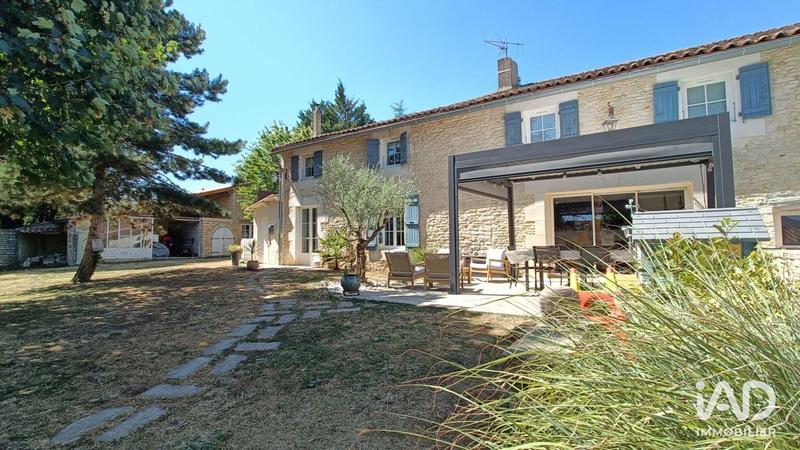 Maison - 193 m² - 6 pièces
