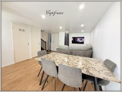 Maison - 106 m² - 6 pièces