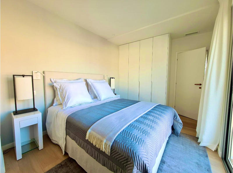 Appartement - 100 m² - 4 pièces