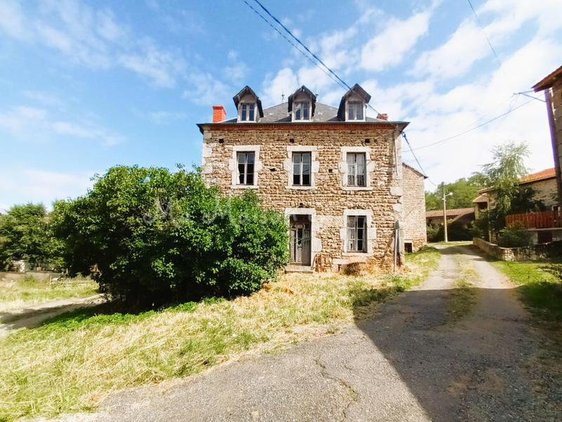 Maison en pierre - 448 m² - 15 pièces