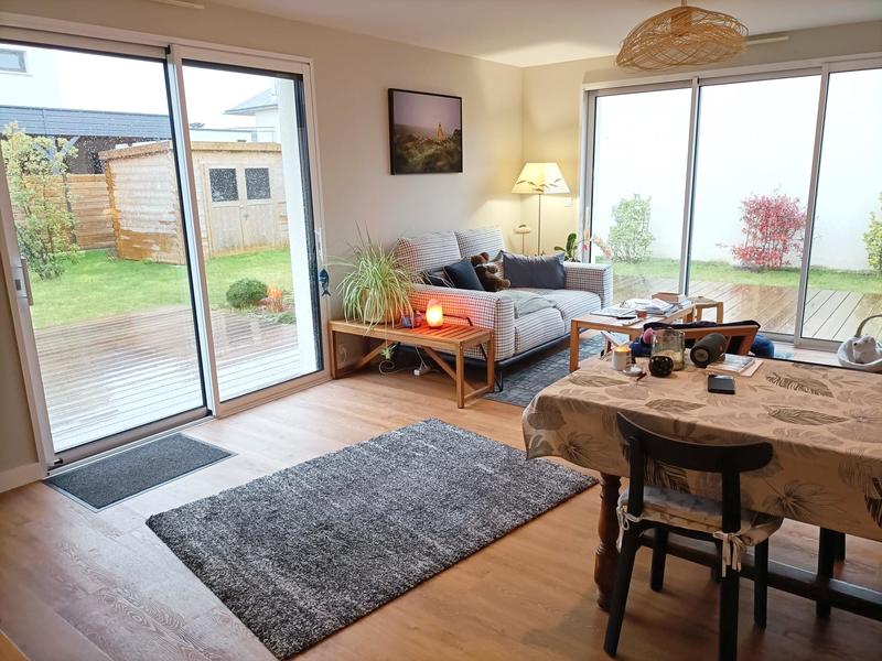 Maison contemporaine - 110 m² - 6 pièces