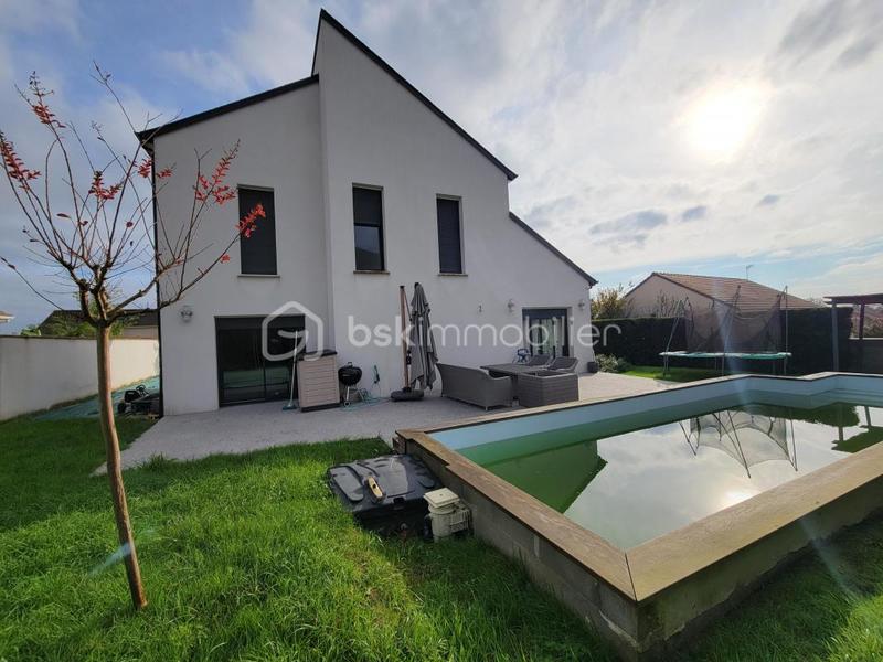 Maison - 165 m² - 6 pièces