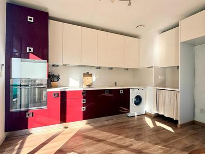 Appartement - 70 m² - 4 pièces