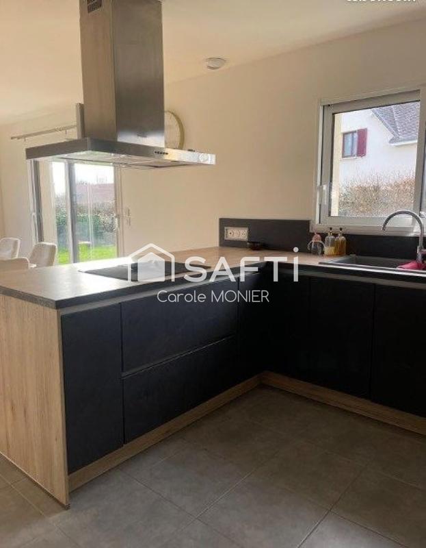 Maison - 102 m² - 4 pièces