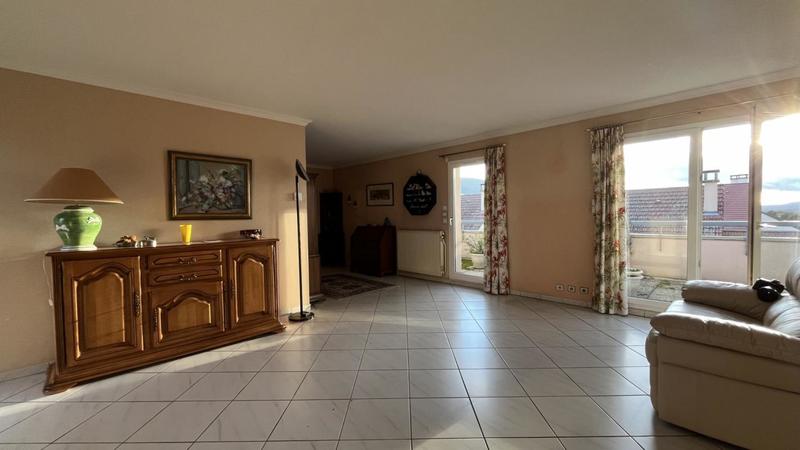 Appartement - 133 m² - 5 pièces