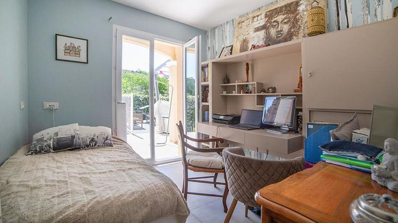 Maison - 133 m² - 6 pièces