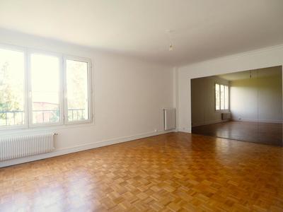 Appartement ancien - 84 m² - 4 pièces