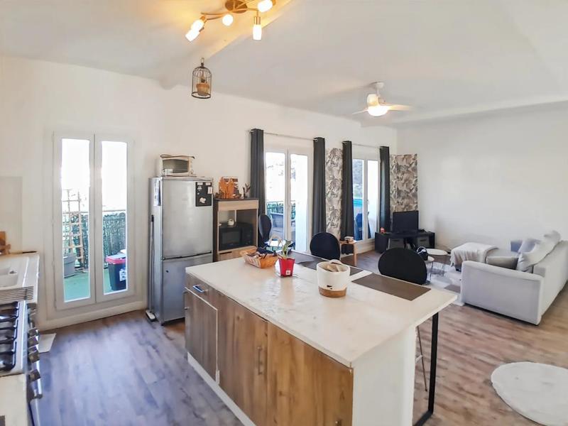 Appartement - 82 m² - 3 pièces