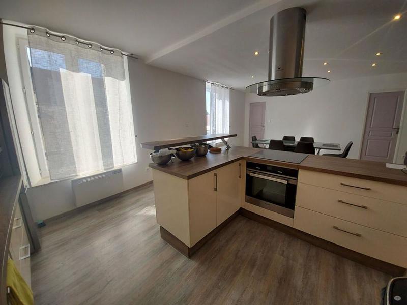 Appartement - 77 m² - 3 pièces