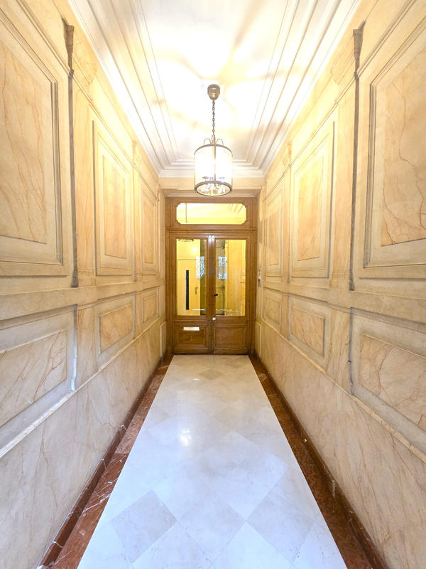 Appartement - 57 m² - 2 pièces