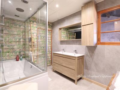 Maison de village - 175 m² - 13 pièces