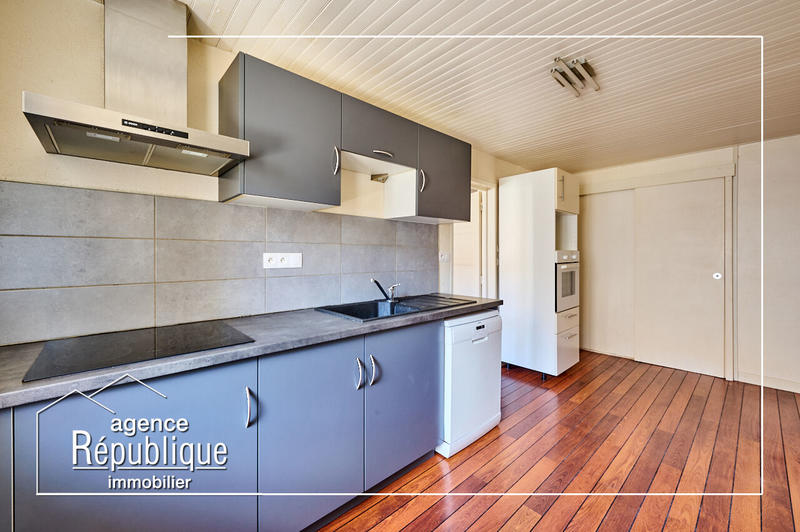 Appartement - 77 m² - 3 pièces