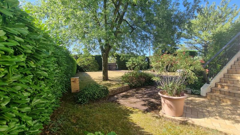 Maison - 210 m² - 6 pièces