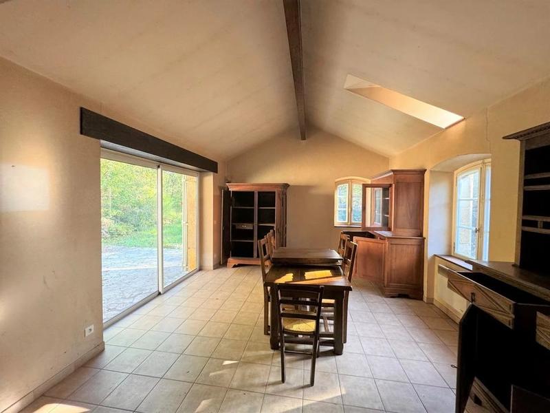 Maison en pierre - 108 m² - 4 pièces