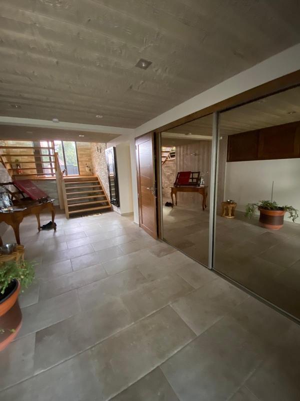 Longère - 368 m² - 10 pièces