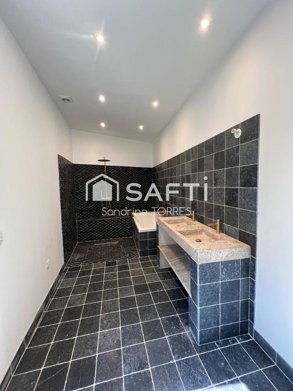 Maison de village - 180 m² - 5 pièces