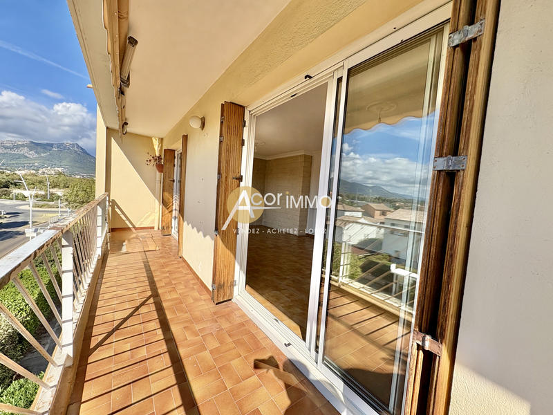 Appartement - 72 m² - 4 pièces