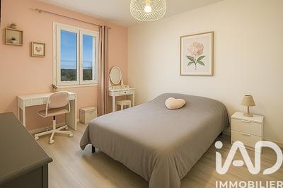 Maison - 111 m² - 4 pièces