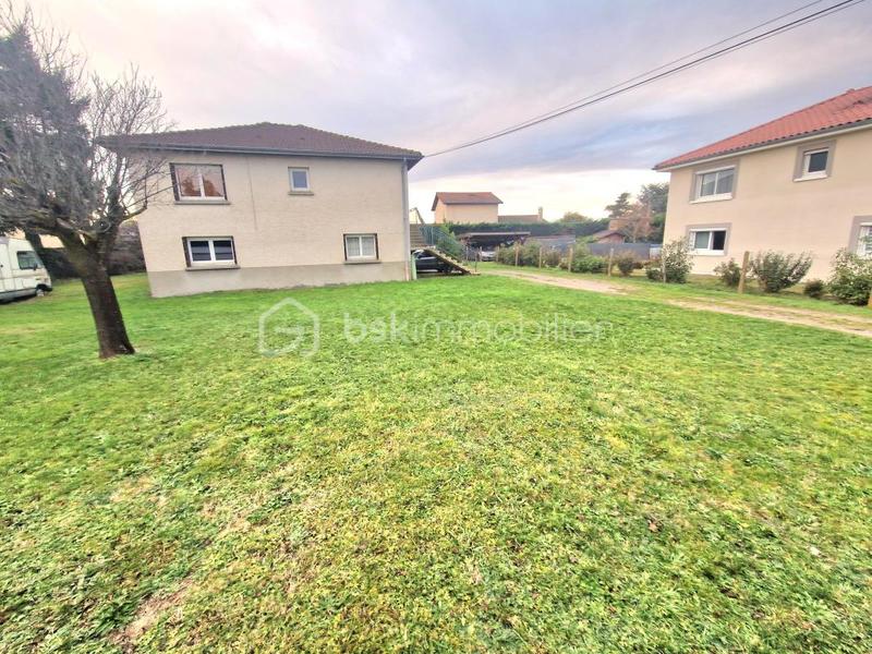 Maison traditionnelle - 116 m² - 6 pièces