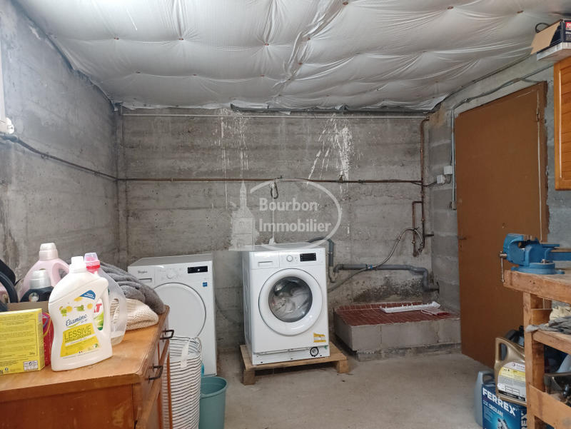 Maison - 96 m² - 5 pièces