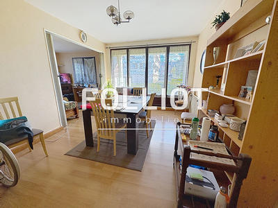 Appartement - 76 m² - 3 pièces